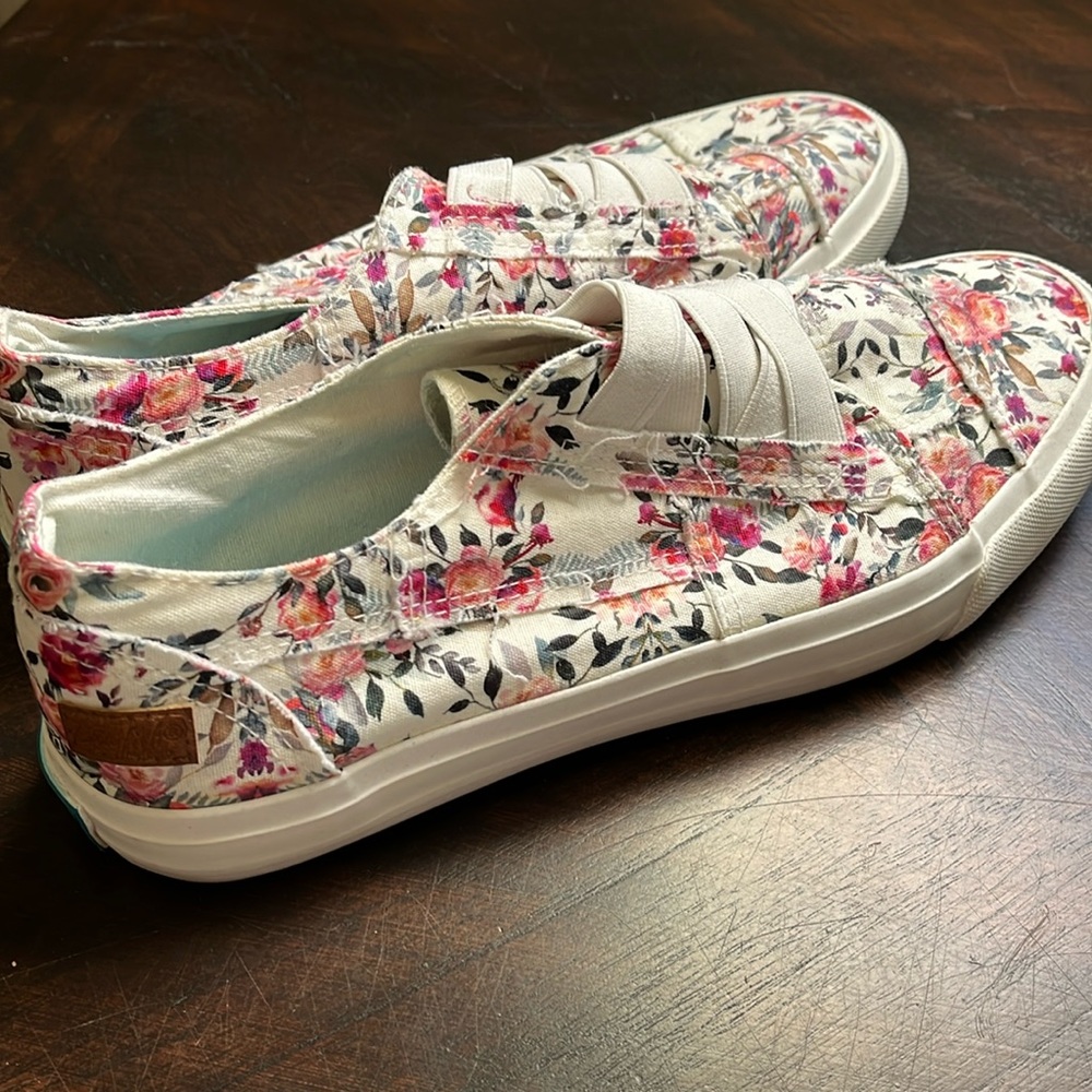 Blowfish slip on floral sneakers